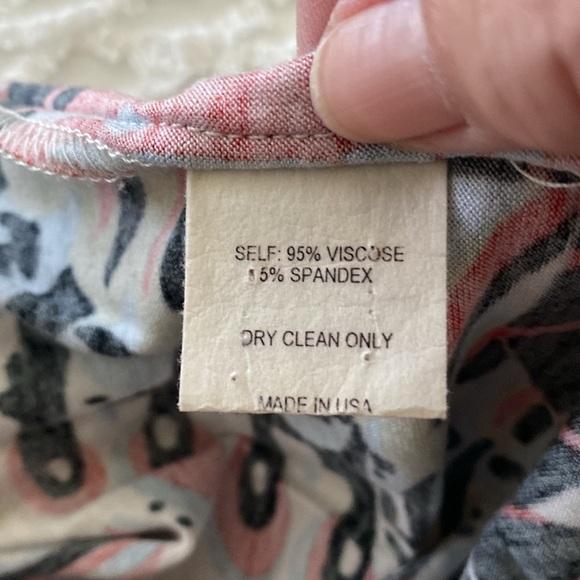 Dress, size medium, great used condition - Picture 3 of 4